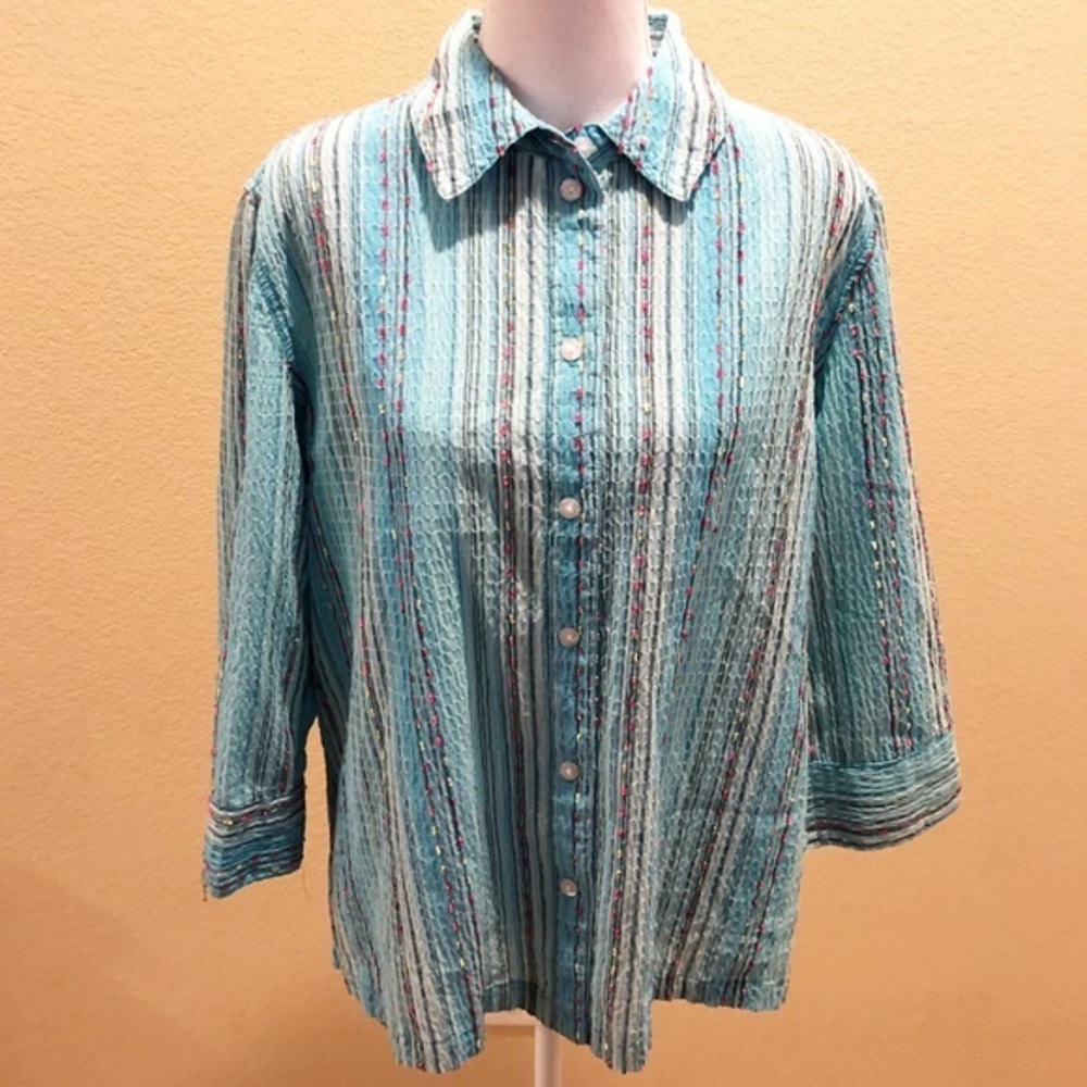 Colorful longsleeve top